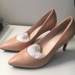 Cole Haan Pumps